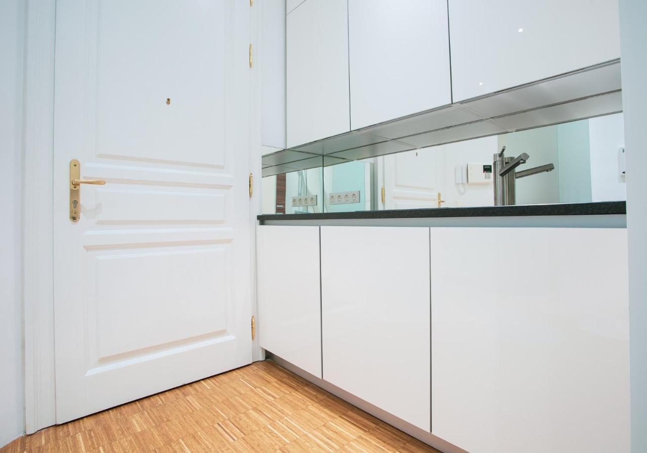 1020 | Vie | Apartment Вена Экстерьер фото